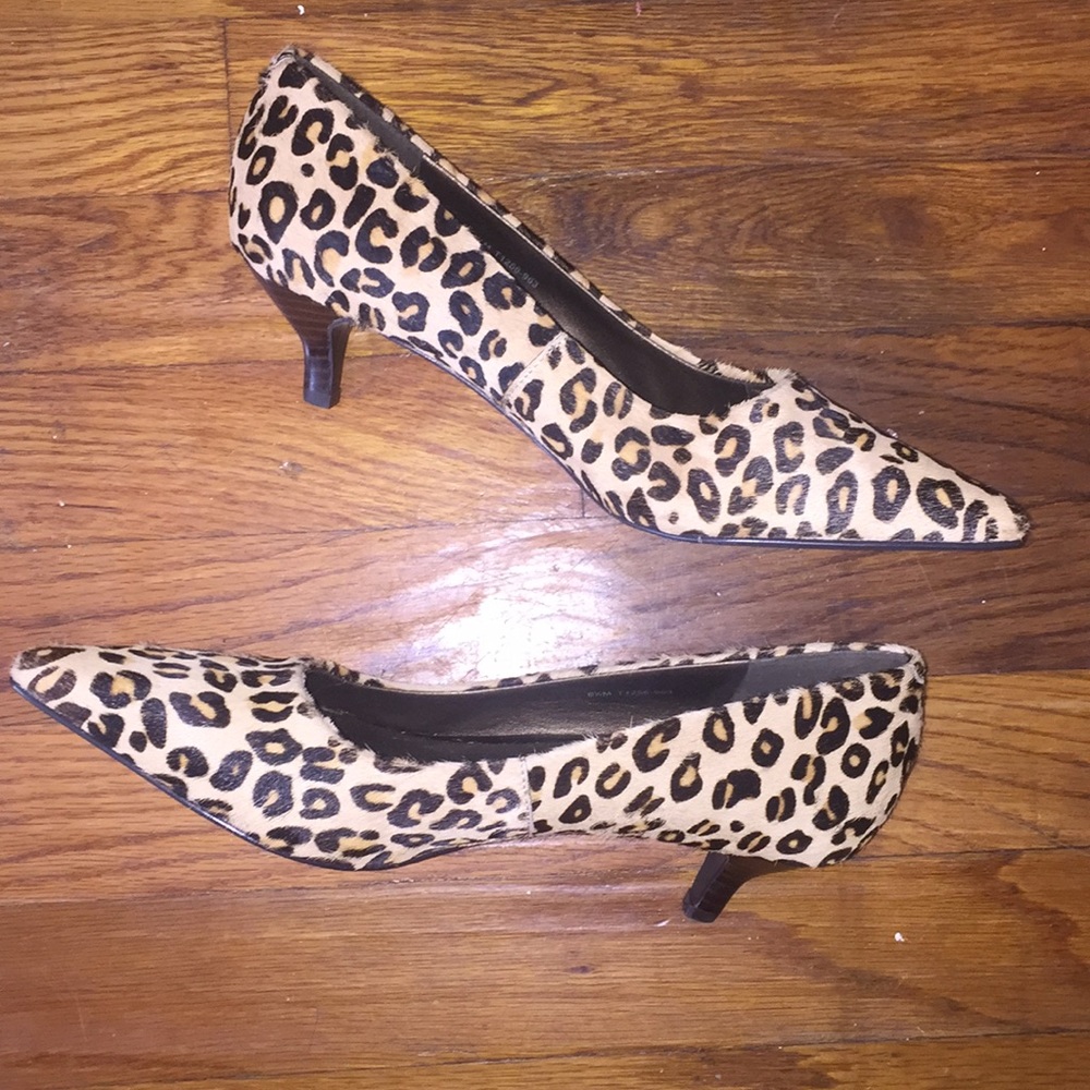 Cheetah print kitten heel